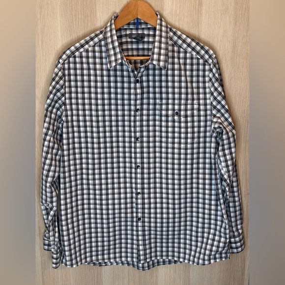 Kenneth Cole Reaction Other - Men’s Kenneth Cole Reaction Black, Gray & White Button Down Shirt Size XL